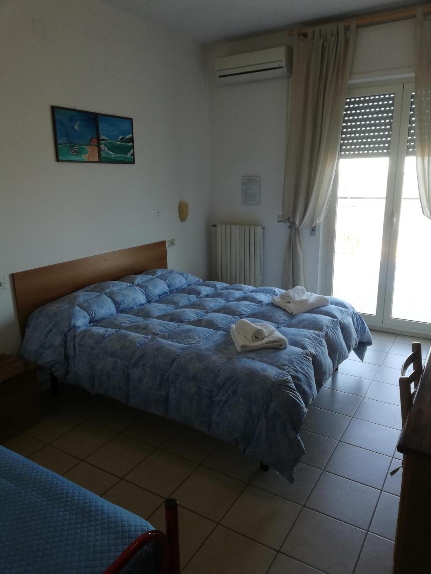 B&B Attico Mare San Benedetto del Tronto Pokój zdjęcie